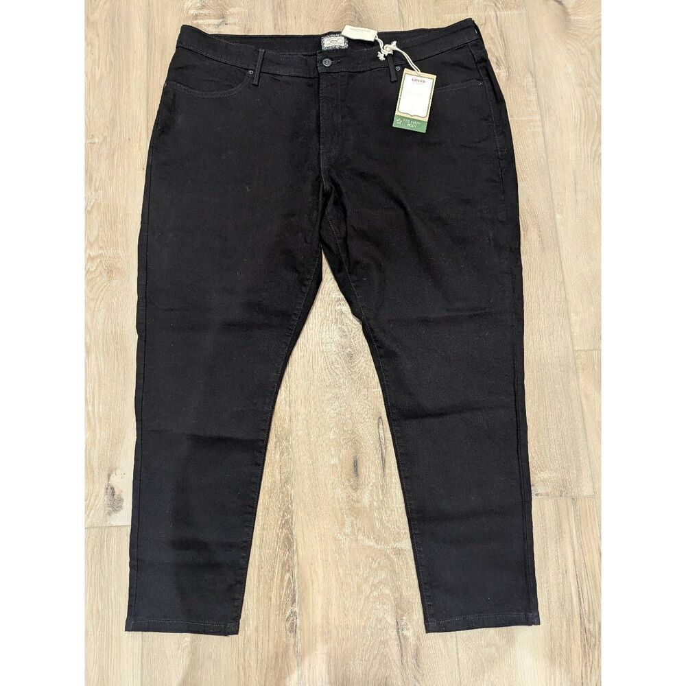 Levi Black Jeggings NWT